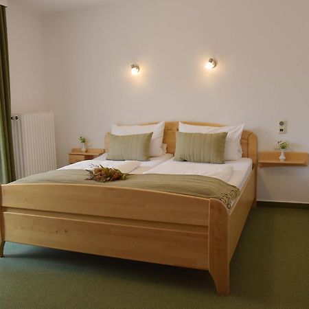 Pension Haus Bambi Molln Bagian luar foto
