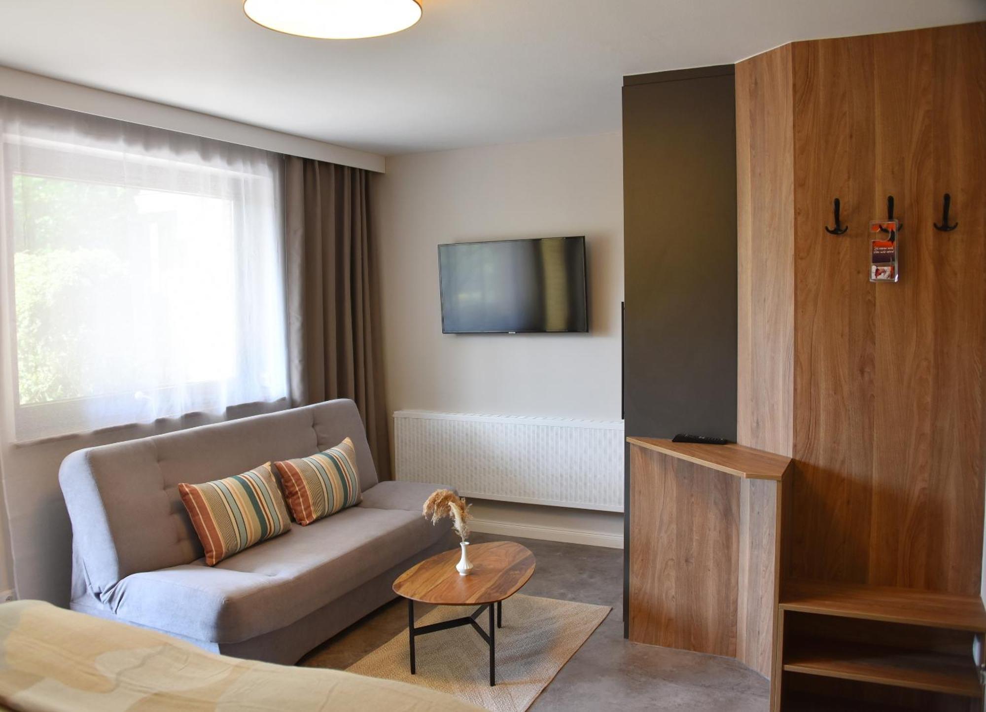 Pension Haus Bambi Molln Bagian luar foto